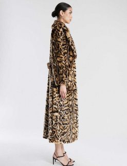 Online Grand Abri Avec Piece Leopard Synthetique Avec Lazo Vetements D'Exterieur